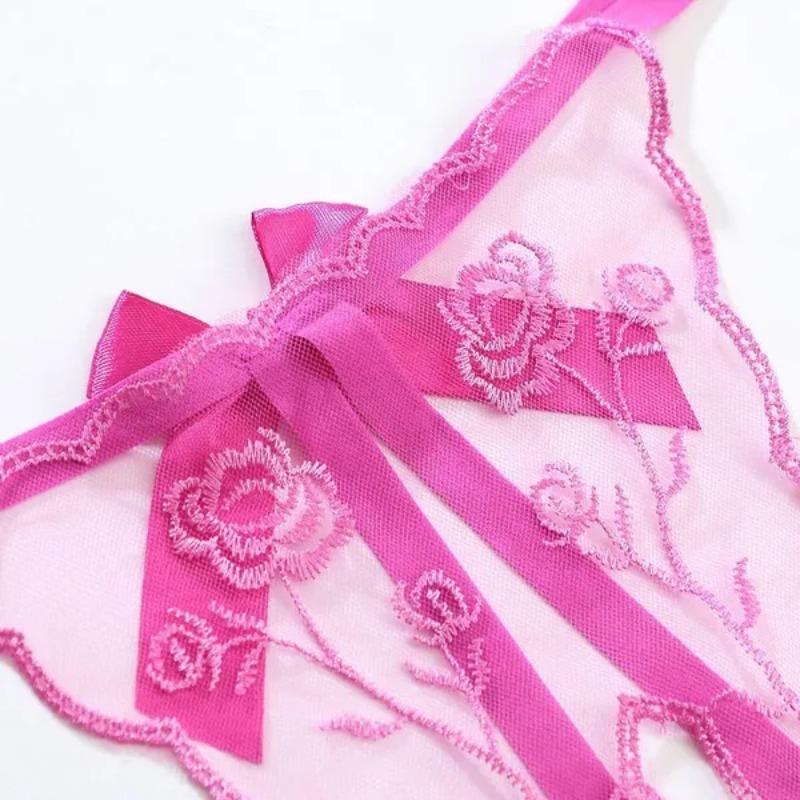 1PC Open Thongs Women Underwear Crotchless Embroidery G String Temperament and Interest Briefs Lace Transparent Sexy Lingerie