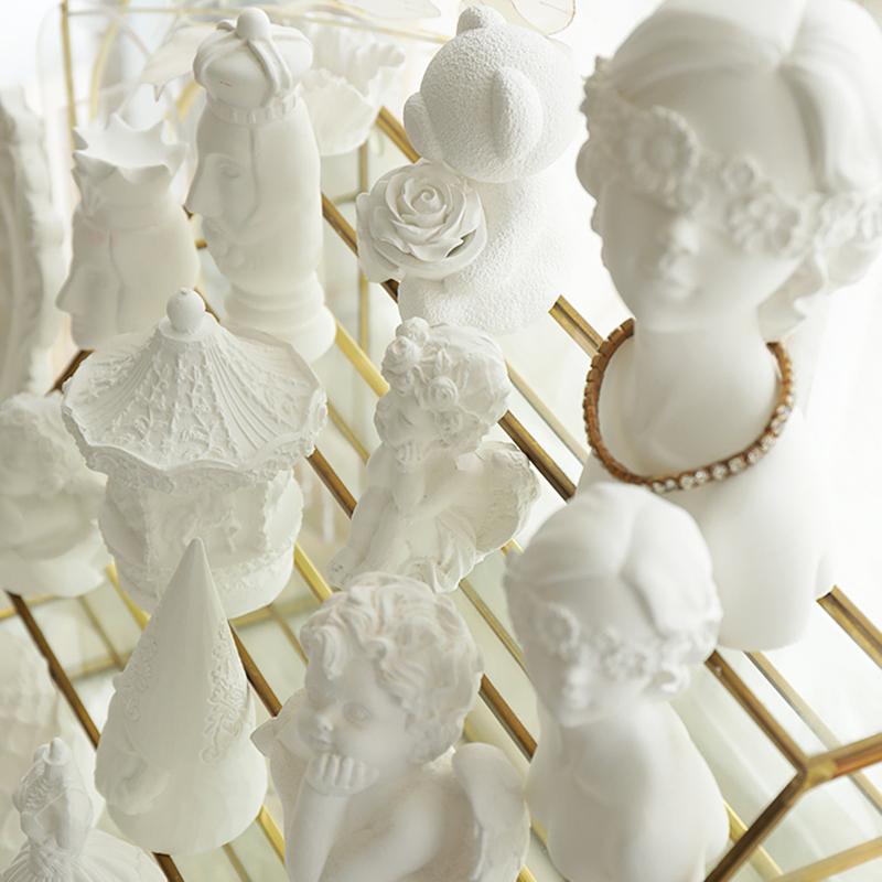 Jewelry Display Shelf Creative Plaster Ornaments Ring Earrings Necklace Counter Display Receiving Photo Display Props