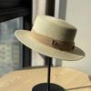 Retro Hepburn-style straw hat for women, suitable for summer outings and vacations at the seaside, beach sun protection hat, vintage flat-brimmed