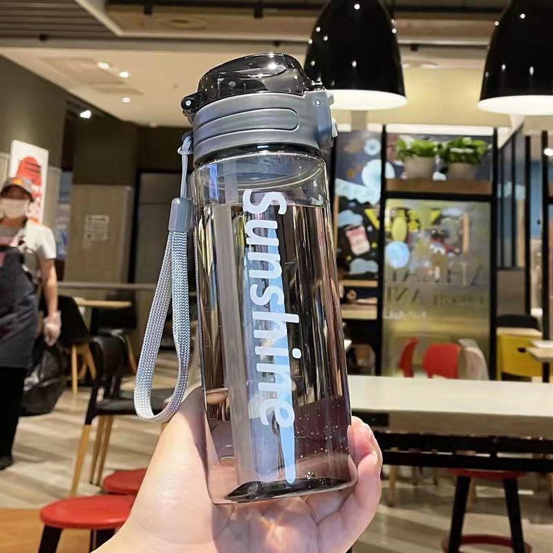 Water bottle Large capacity sports drinking cup Boys and students Plastic high temperature fitness kettle Portable straws Cup bottle