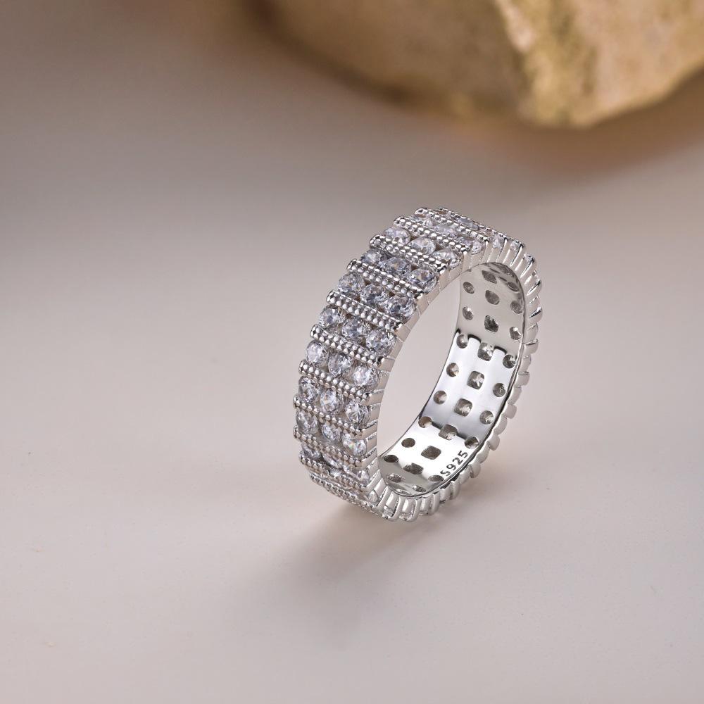 Exquisiter Weihnachts-Bestseller: S925 Sterlingsilber Damenring mit Zirkonia- und Diamantdesign - Eleganter Hochzeitsstil, breiter Ring