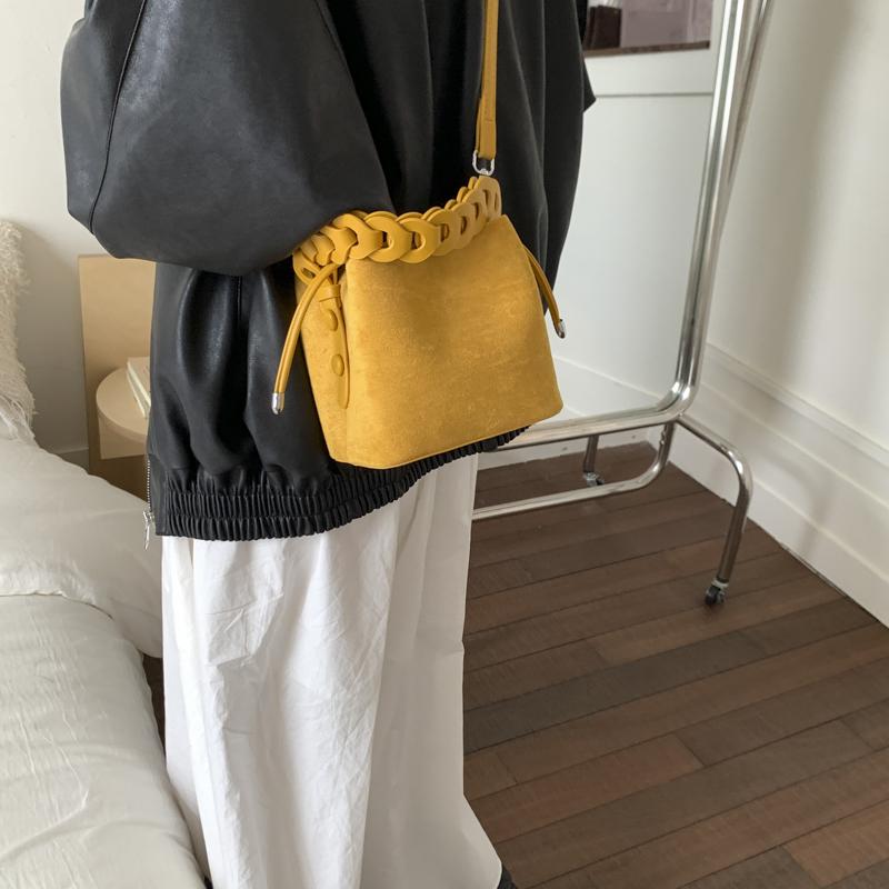 

Autumn Winter Women s Red Handbags French Texture Faux Suede One Shoulder Crossbody Bags Chic Elegant Party Mini Clutch Mini(Max Length<20cm) жовтий