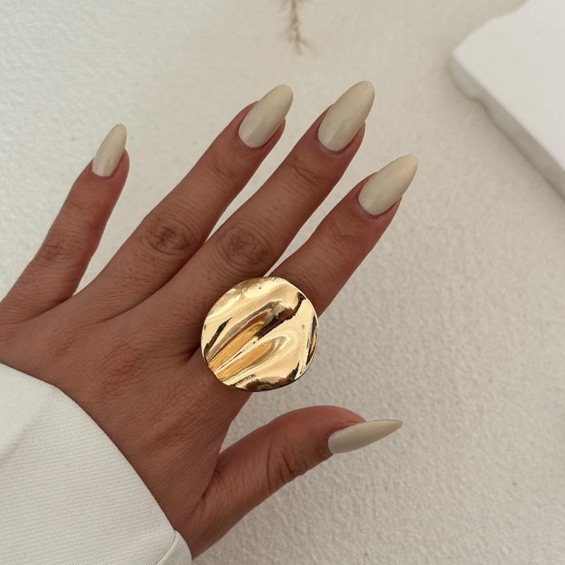 Metal Ring Set Irregular Jewelry Women's Niche Style High-end Flower Joint Ring