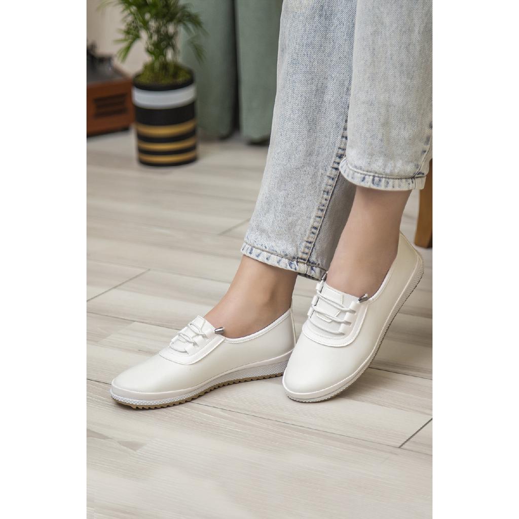 Orthopädische Ballerina-Schuhe aus weicher Haut für Damen mit perforiertem Kordelzug