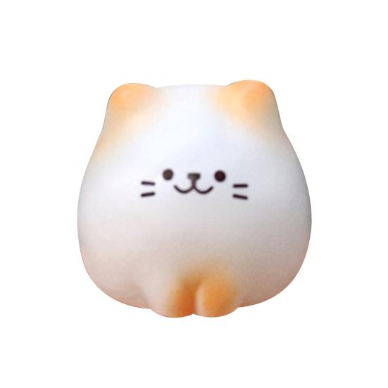 Mini Resin Cat Figurine Cute Cat Animal Models Miniature Ornaments for Cake Topper Micro Landscape Dollhouse Garden Home Desk Decor