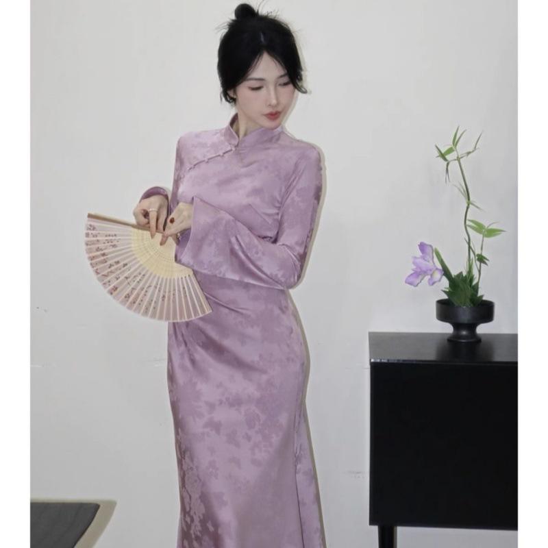 2026 Spring Collection: High-End Exquisite Women's Qipao Dress in Purple with Frog Buttons