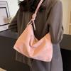 Trendy pink large-capacity messenger bag women's 2025 new spring fashion popular tote bag casual bucket bag