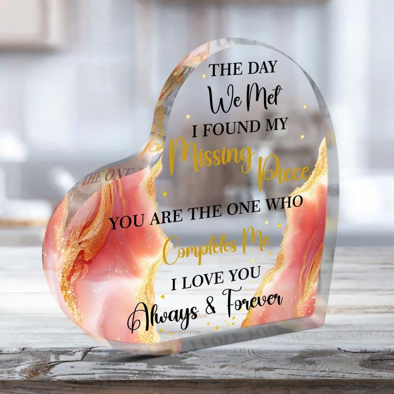 

2D Flat Valentine s Day Heart-Shaped Acrylic Desk Decor Plaque, Suitable for Wall Decoration, Porch, Room, Villa, Accents Home, Hallway, or Workplace 10*10CM