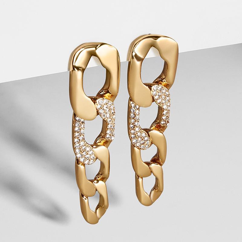Alloy Geometric Fashionable Stud Earrings For Women With Sparkling Chain Style
