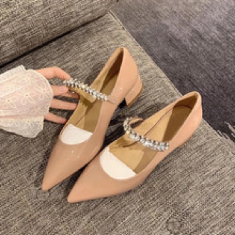 ~ Dîner à Berlin ~ Élégantes petites chaussures pointues étincelantes en diamant avec un imprimé léopard polyvalent à bouche légère