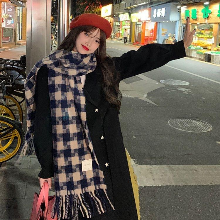 New Black and White Large Plaid Thickened Warm Scarf for Women Winter Korean Student Plaid Tassel Couple Shawl and Scarf