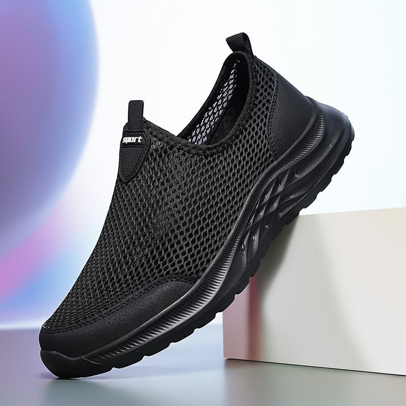 2025 new summer breathable mesh casual sports shoes one-pedal mesh shoes thin large size men's shoes lightweight