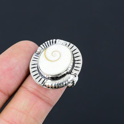 Bague ethnique Solitaire Nouvelle Artisan Sœur Œil de Shiva Coquillage Pierre Argent 925 Taille 8