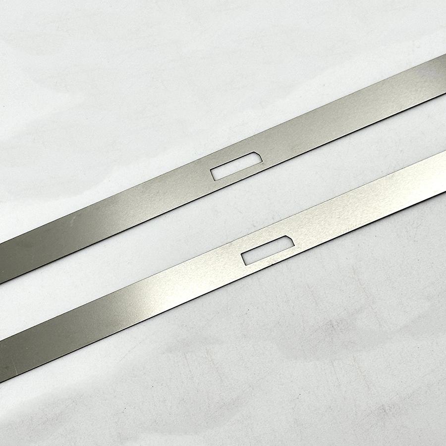 Wooeight 2Pcs Front Bumper Repair Metal Plate Buckle Reinforced Stainless Steel Bracket For Toyota Highlander 2012-2014 Parts