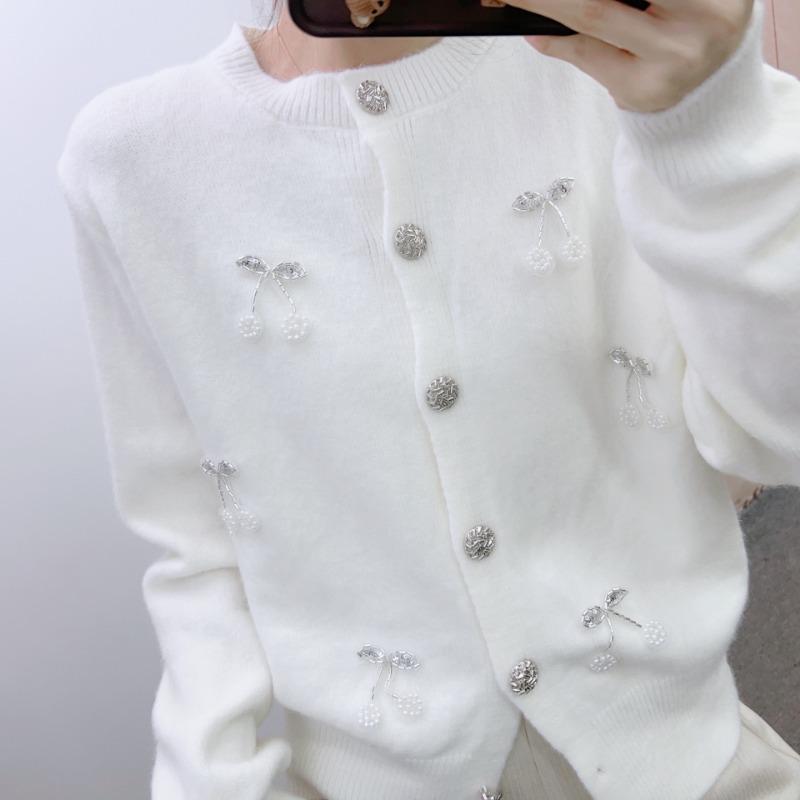 Early Spring New Heavy Industry Pearl Cherry Age Reduction Hundred Cardigan Outside with Knitted Sweater