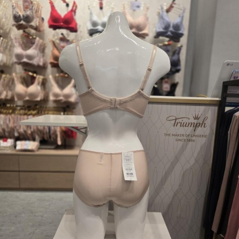Triumph Bra Panty Set  Tfwbr122  Tfwbp122 