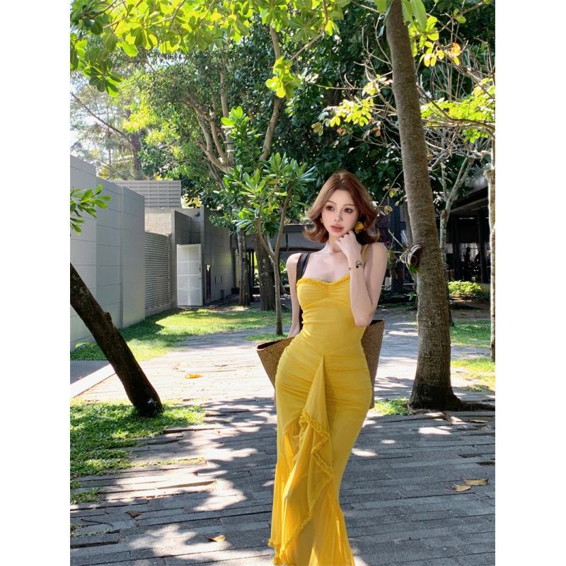 

Темпераментная Стройная Сексуальная Девушка-Специя Платье на Бретельках Женское Дизайнерское Нишевое Кружевное Неправильное Платье Пляжное Платье для Отпуска S жёлтый