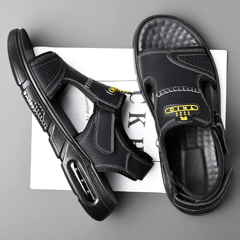 Men‘s Summer Cow Leather Sandals 2025 New Designer Leisure Sports Driving Outside Wear Beach Shoes Men's Air Cushion Slippers