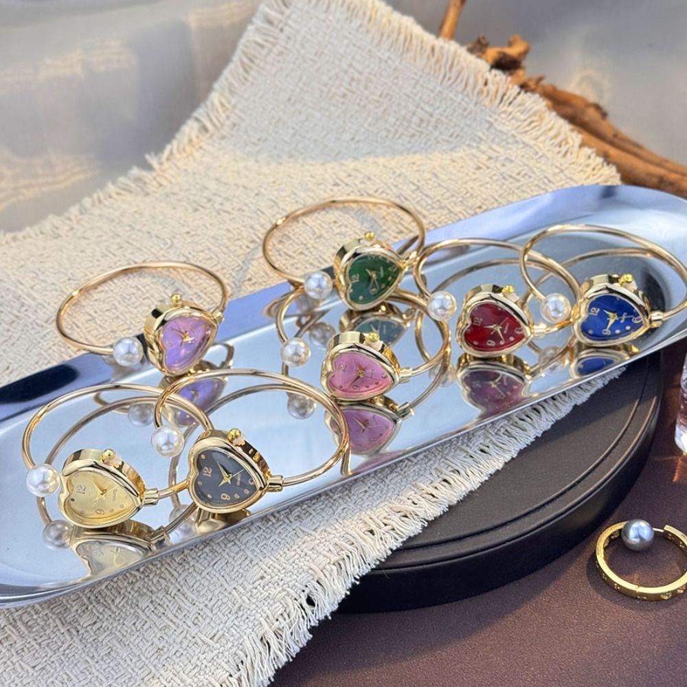 New Heart-shaped Dial Pearl Watch Adjustable Elegant Bracelet Watch Gift Luxury Ladies Watch for Women