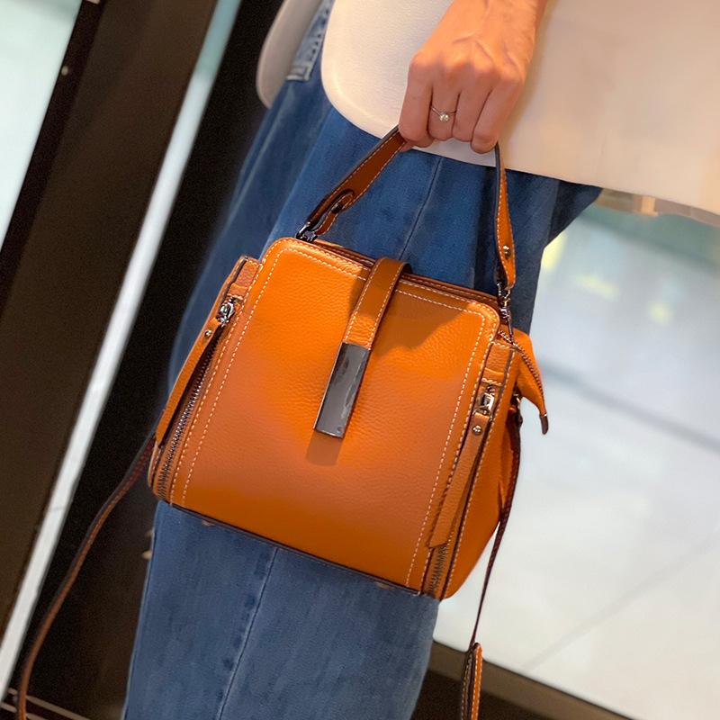 Genuine Leather Women's Bags, Portable Bucket Bags, New Fashionable Light Luxury First-layer Cowhide Large-capacity Shoulder Messenger Bags, Women
