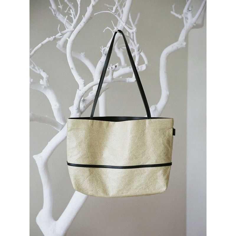 

White Tiya Canvas Tote Bag Women s 2025 New Japan fashion Idle Style Cotton and Linen Shoulder Bag Commuter Handbag FLAX