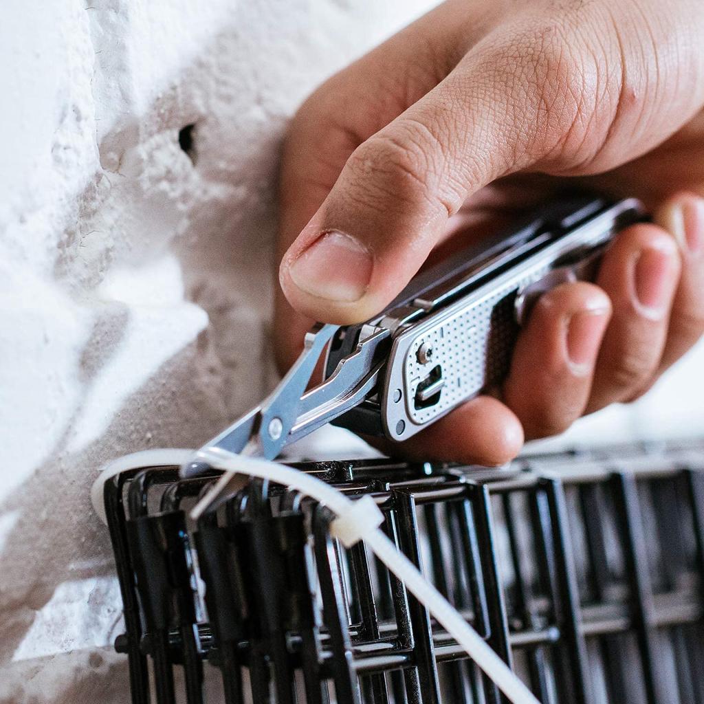 LEATHERMAN Multi Tool FREE T4 Japanese 25 Year Warranty [Genuine Product]