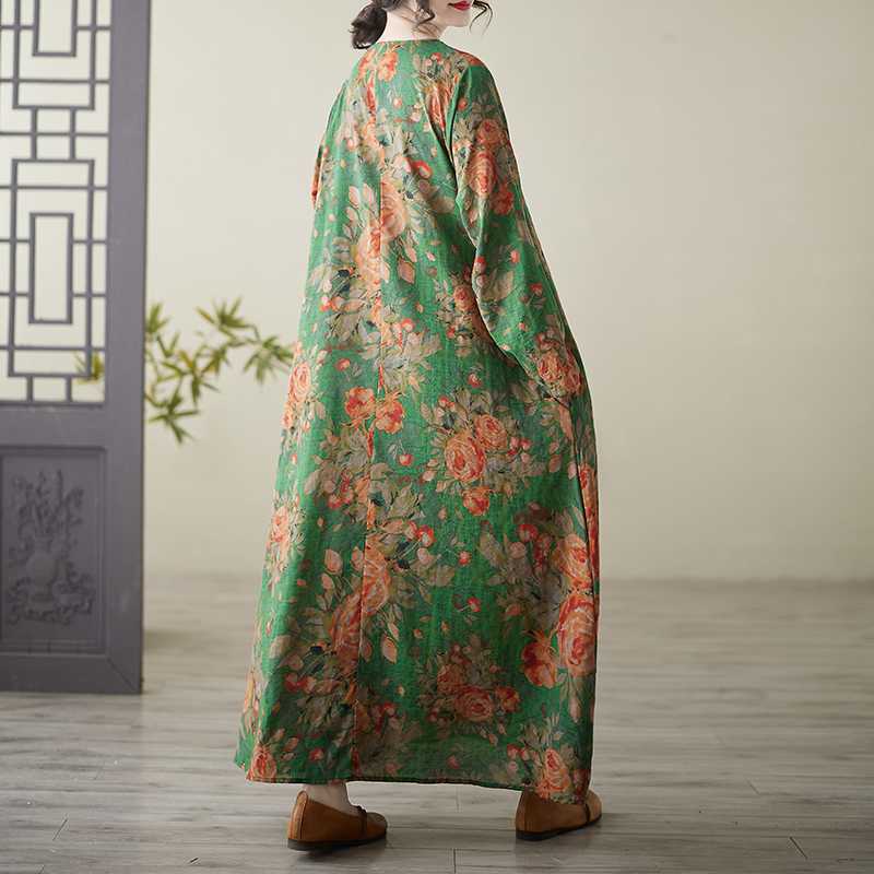 Round-neck Large-sized Long-sleeved Vacation Dress