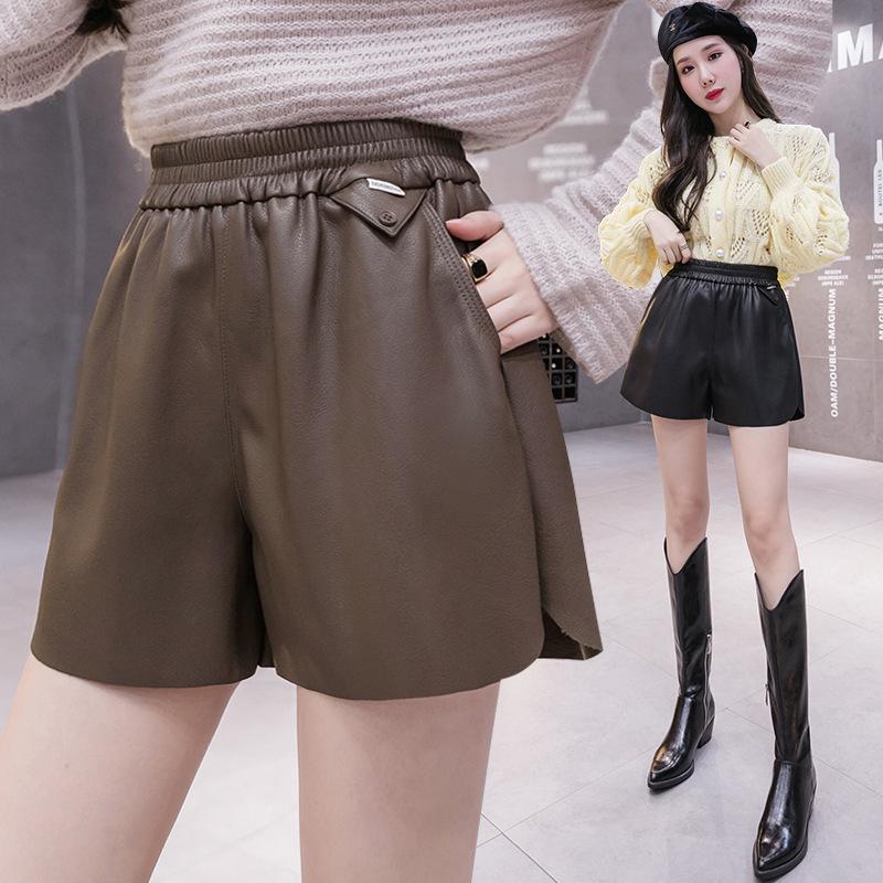 2026 Autumn/Winter Women's High Waist A-line PU Leather Shorts with Elastic Waist and Slimming Wide Leg Design
