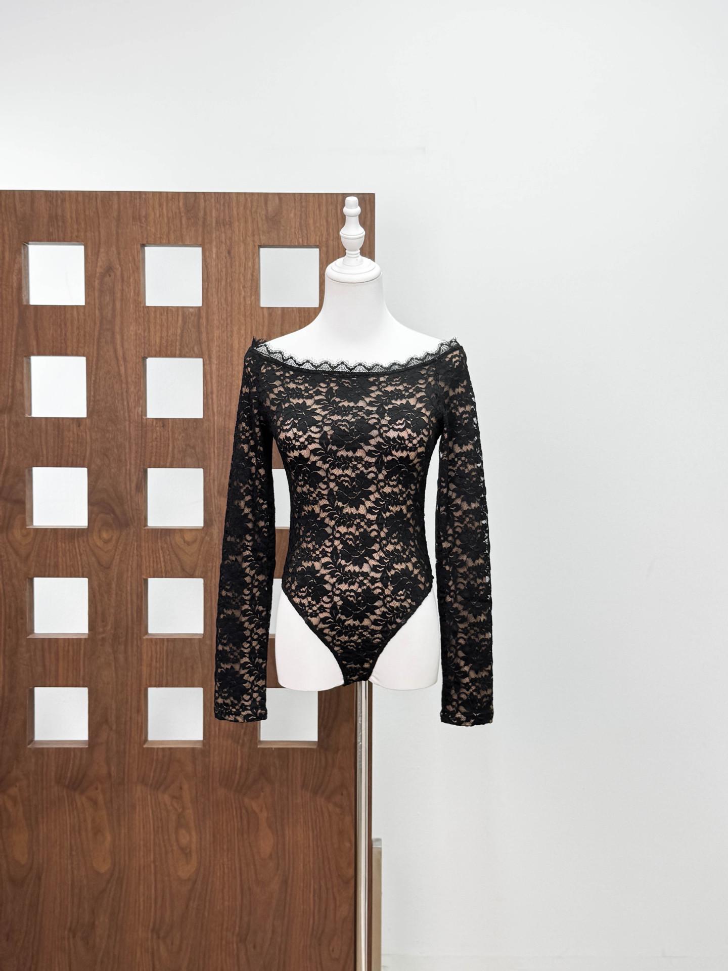 French Lace One-Shoulder Long-Sleeve Bodysuit - Black & White Slim-Fit Sexy Style Large
