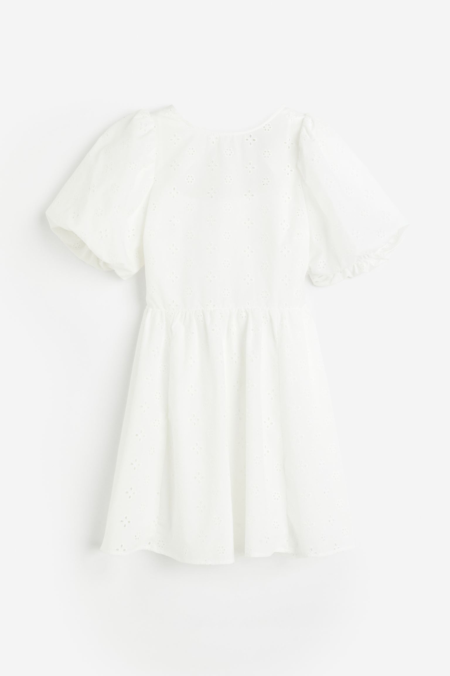 

Платье с объемными рукавами