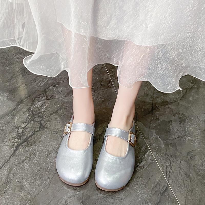Fashion 2025 New Female Shoes Slippers Soft Luxury Slides Cover Toe Comfort Designer Flat Fashion Flat Shoes Female Slippers Soft Shoes