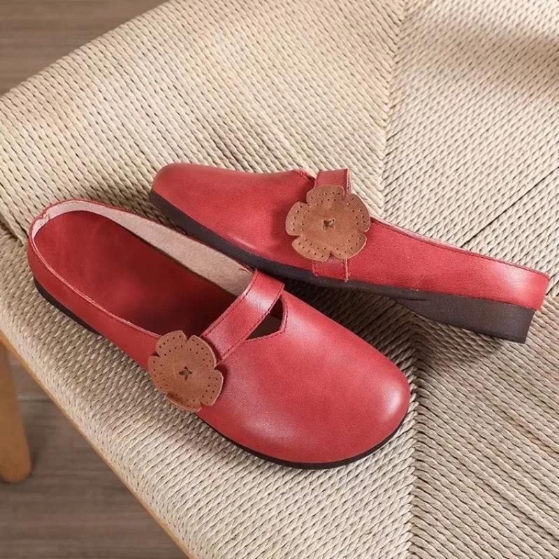 

Мода 2024 года. Новые женские туфли с закрытым носком. Женские тапочки. Осенняя однотонная подошва. Повседневная плоская удобная офисная женская обувь. 40 вино красного