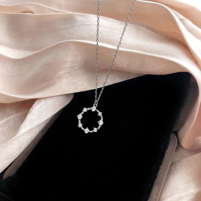 

Ожерелье с выемкой из бриллиантов и нишевым дизайном, женская цепочка на ключицу, простой студенческий темперамент