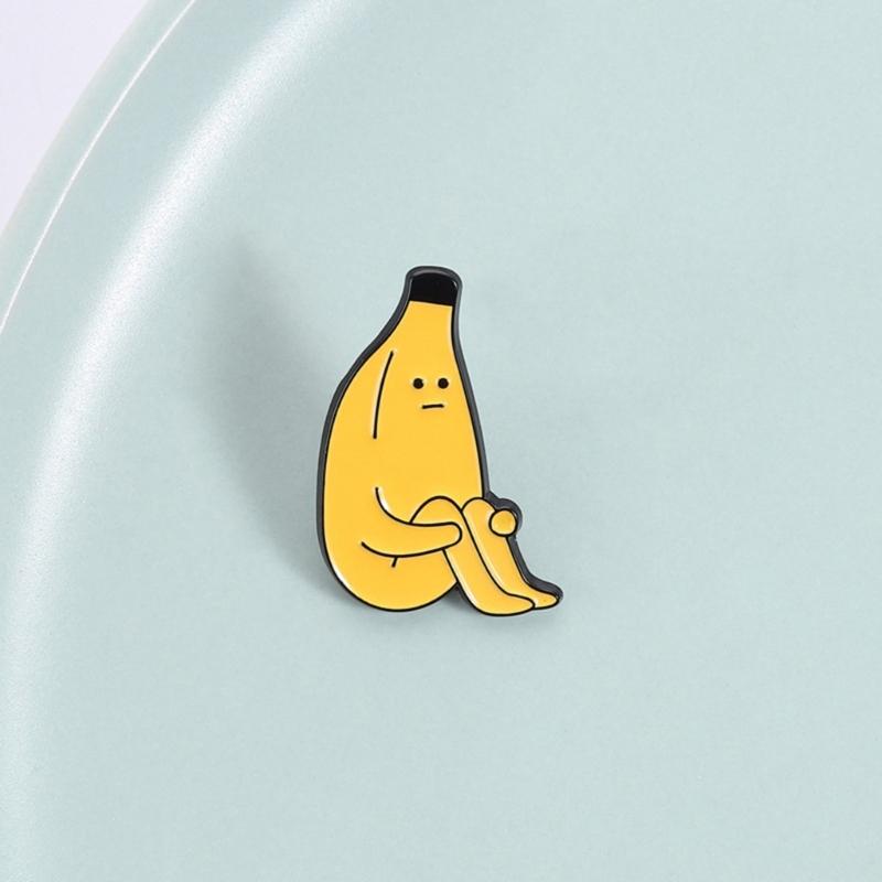 Sitting Banana Brooch Unique Cartoon Character Pin For Casual Wear And Fun Expression