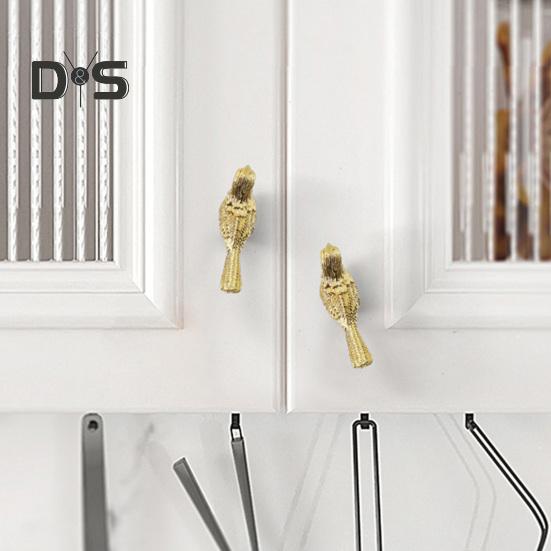 Zinklegering Dragonfly Skåphandtag Vintage Fågel Lådhandtag Garderob Toalettbord Skåpdörr Knopp Metall Draghandtag Kontor Hem Kök Dekoration