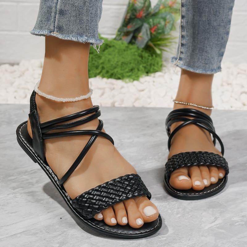 Large size sandals women's summer wear fashionable and versatile woven flat-bottomed fairy sandals