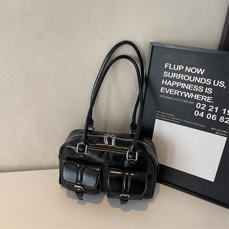 Commuter large-capacity tote bag women's 2025 spring and summer new bowling bag single shoulder armpit bag portable pillow bag