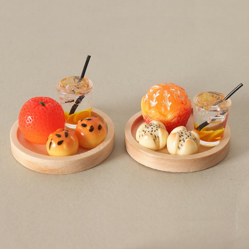 5 Pezzi Casa delle Bambole Simulazione Mini Pane Dim Sum Bevanda con Tavola Decorazione Tè Pomeridiano Progettato Per Bambini Gioco di Finzione Giocattoli