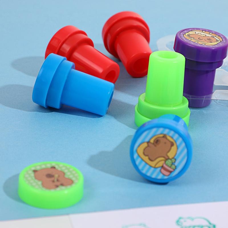 12Pcs/Set Cartoon Kawaii Capybara Self-Ink Stamps Cute Diy Painting Photo Album Stamp Children Prize Children Graffiti Toys Gift