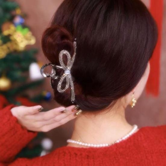 Dámské sevření vlasů Tvar mašle Lesklý kamínkový vyhloubený dráp Silný dráp Protiskluzové uspořádání vlasů Dekorace Nádherná dámská spona na vlasy Dráp