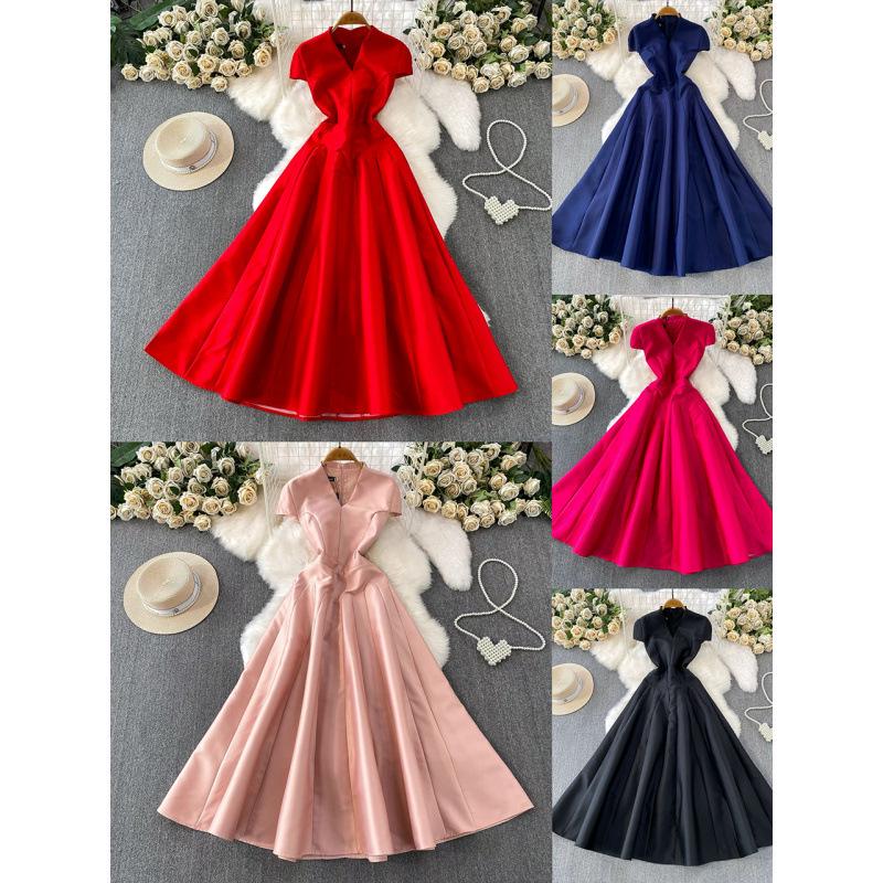 Women s Spring 2026 A-line V-neck Bodycon Dress with Puffy Skirt and Short Sleeves Medium чёрный