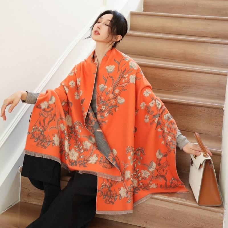 Gradual change flower imitation cashmere scarf women's high sense double-sided jacquard shawl retro scarf