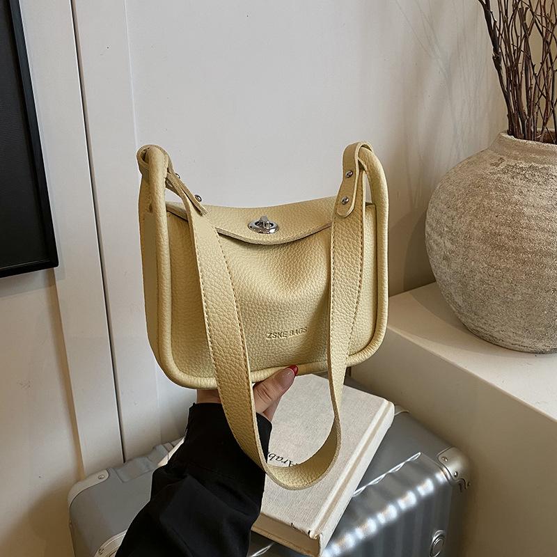 This Year's Popular Lychee Pattern Super Fire Shoulder Bucket Bag Fashionable Texture Messenger Bag Commuter Versatile Women's Bag