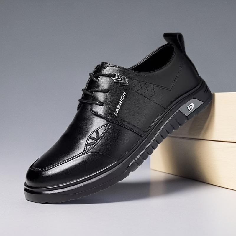 

Men s shoes 2025 new men s casual shoes leather surface soft sole breathable business leather shoes men s youth lightweight leather shoes men 39