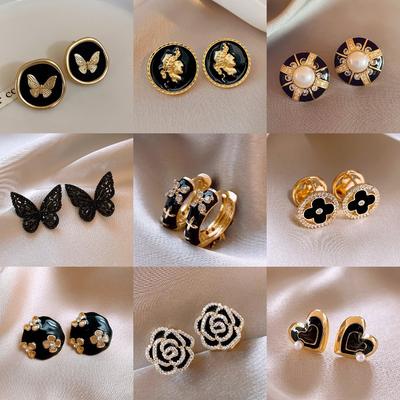 Black Enamel Oil Drop Butterfly Earrings Retro Versatile High-end Stud Earrings Niche Earrings Women