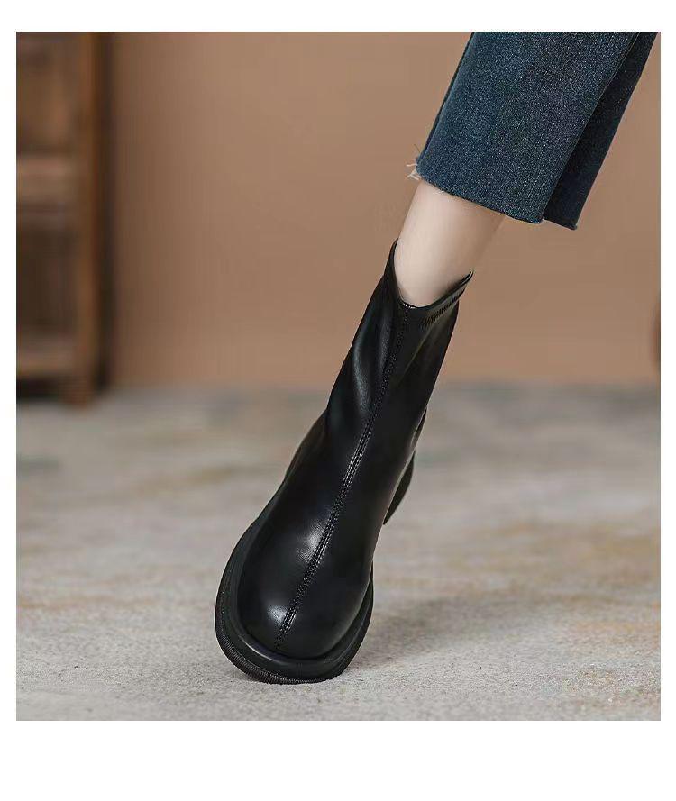 Dámské martensky 2025: Nový horký styl, silná podrážka, britské zeštíhlující kotníkové boty na jaro a podzim