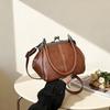 Elegant Women's Crossbody Handbag - Soft Leather, Trendy Niche Design, Simple Single-Shoulder Messenger Bag