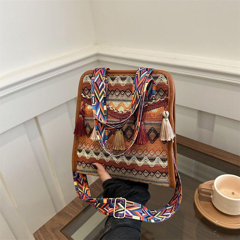 Stylish One Boho Chic Embroidered Crossbody Bag for Women   Adjustable Strap  Foldable Design with Zip Closure