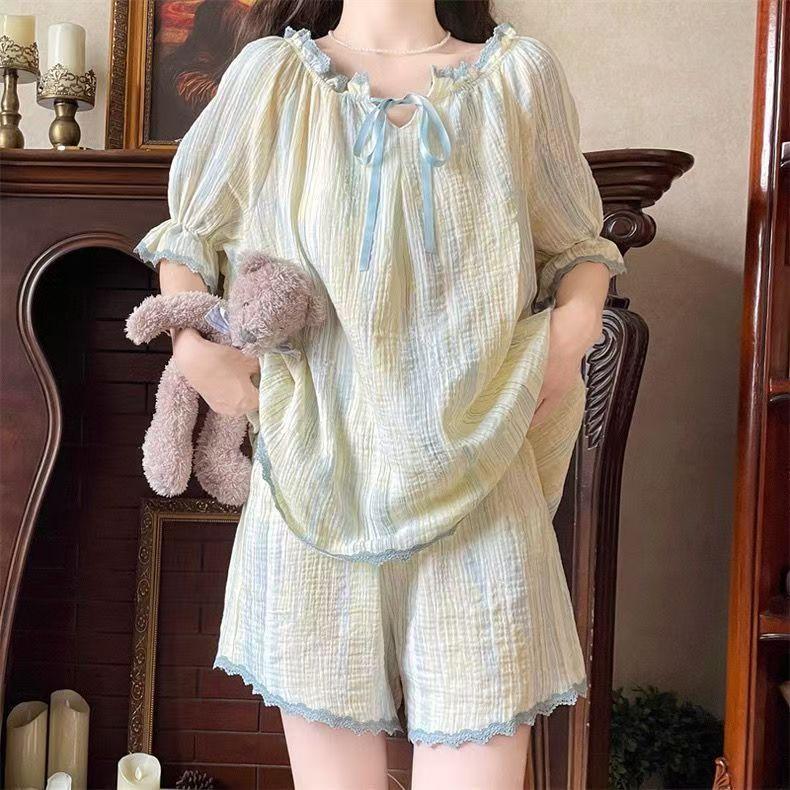 

Korean version ins sweet tie-dye pajamas women s summer new short-sleeved shorts summer outer loungewear suit s [recommended weight 35-40kg]