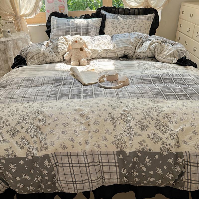Bonenjoy Queen Size Duvet Cover Sets with Black Ruffles King Size Bed Cover Sets Reactive Printed Bedding Set Single Bed Linens